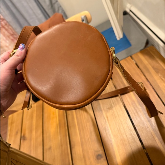 Portland Leather Circular Brown Crossbody Bag - Picture 2 of 5